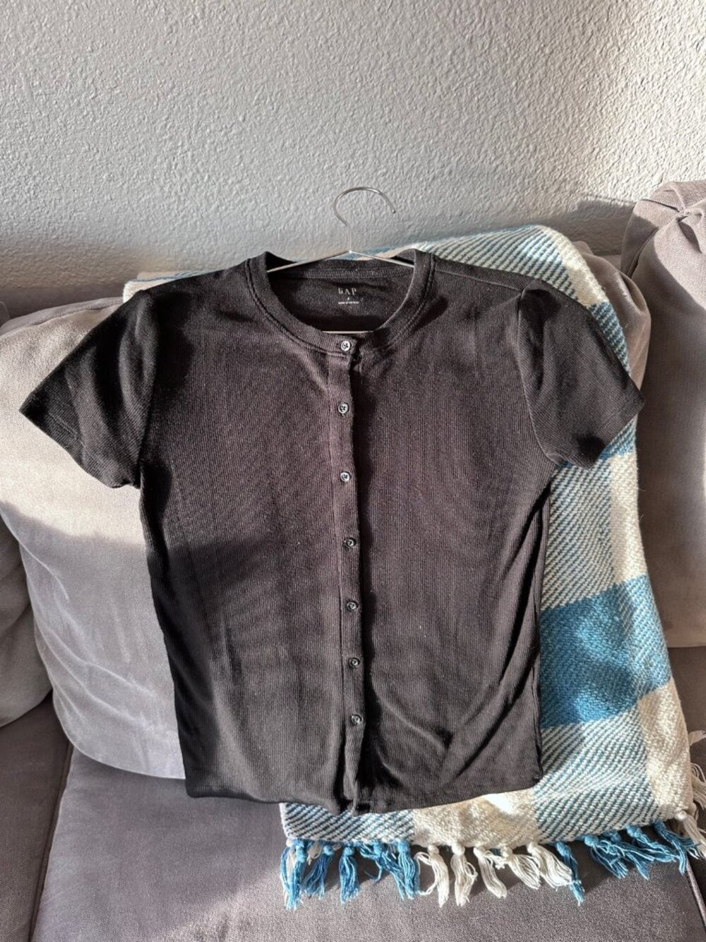Gap Black Ribbed Button-Front Top - Size S - Picture 1 of 2